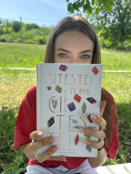 Citește!